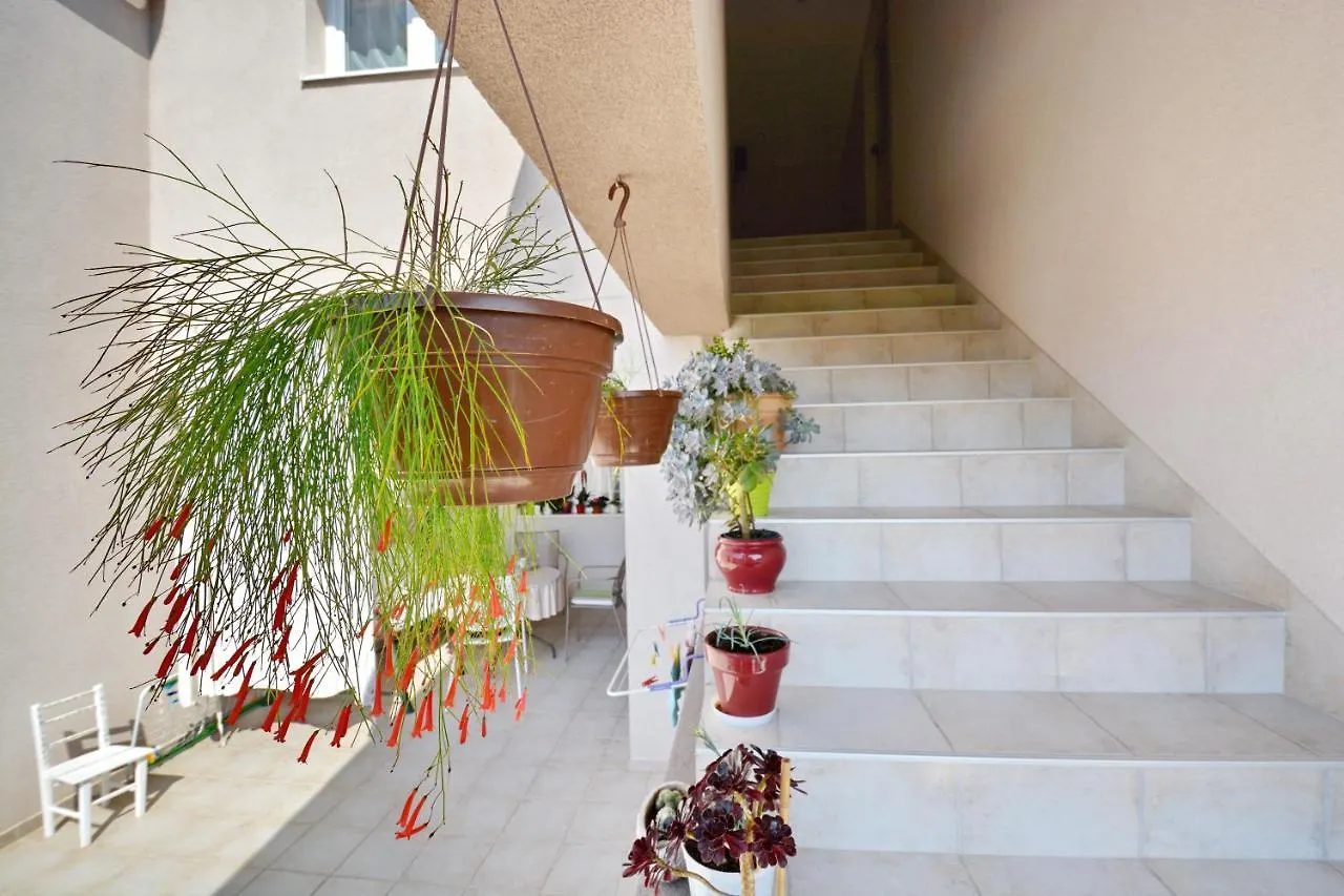 Studio Apartment Martin Zadar